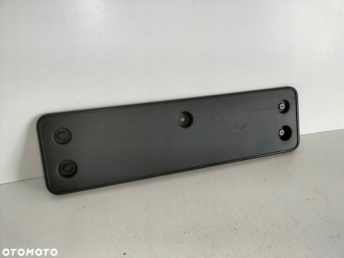 Podkładka pod tablicę rejestracyjną przód VW ID7 AERO 213 23- - 2