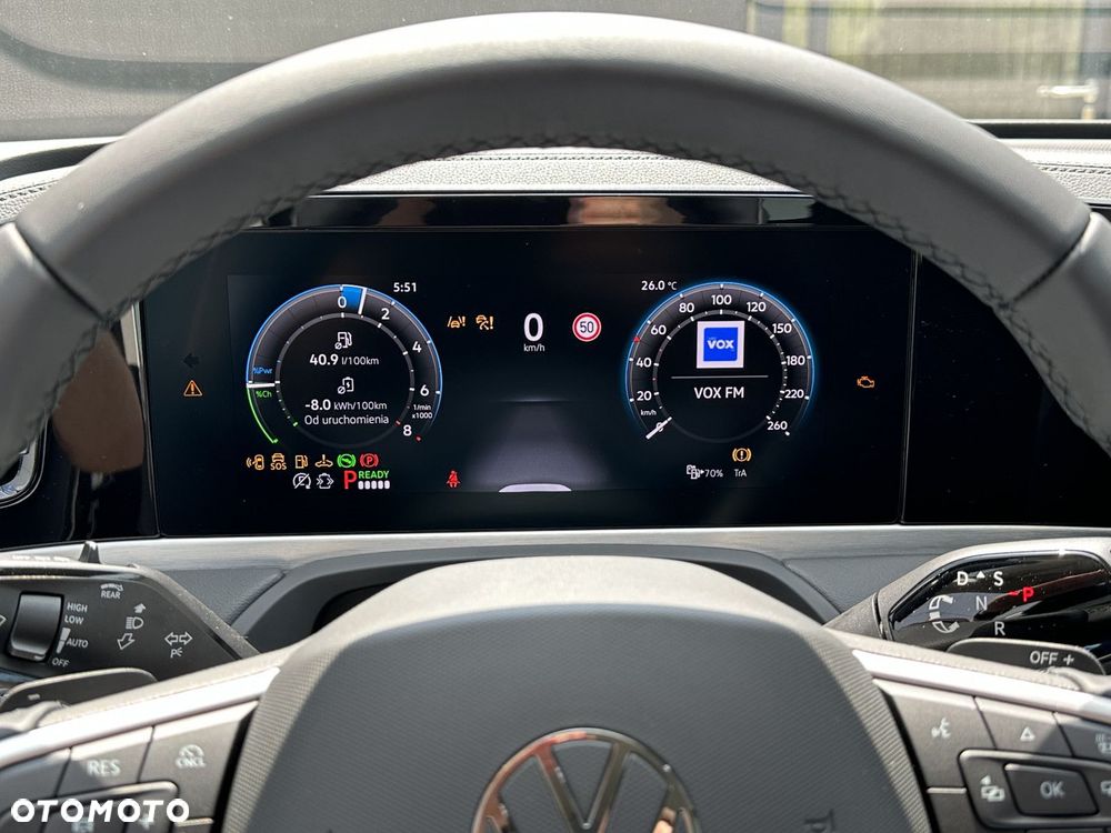 Volkswagen Passat - 17