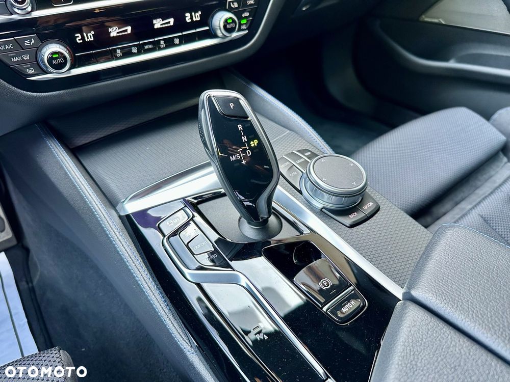 BMW Seria 5 520d xDrive M Sport Edition - 21