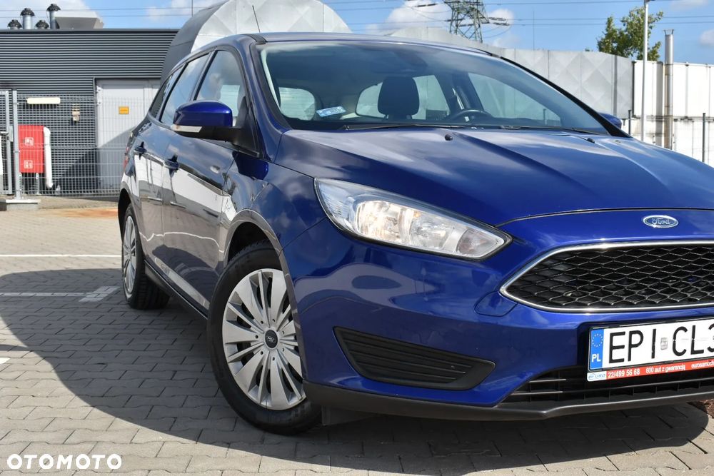 Ford Focus 1.5 TDCi Trend Sport - 4