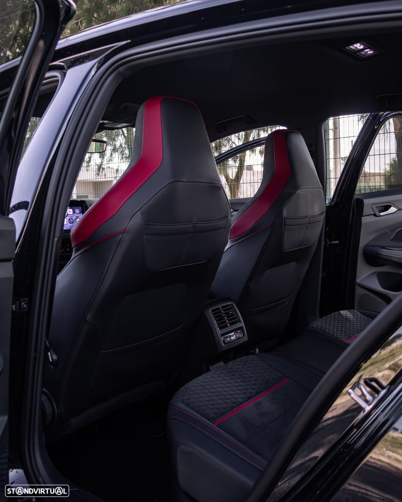 VW Golf 2.0 TSI OPF DSG GTI Clubsport - 17