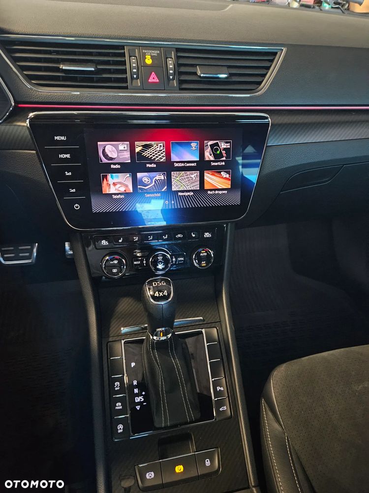 Skoda Superb 2.0 TSI 4x4 Sportline DSG - 4