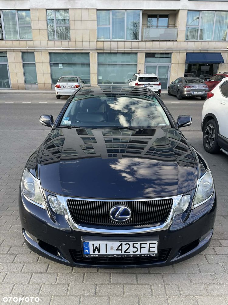Lexus GS - 10