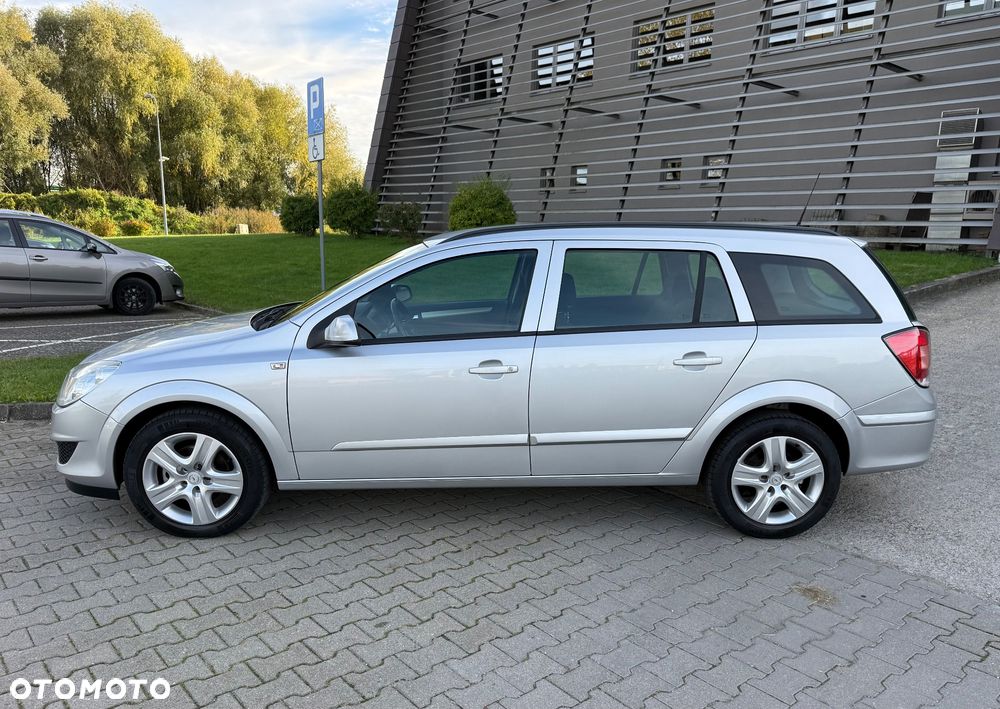 Opel Astra - 11