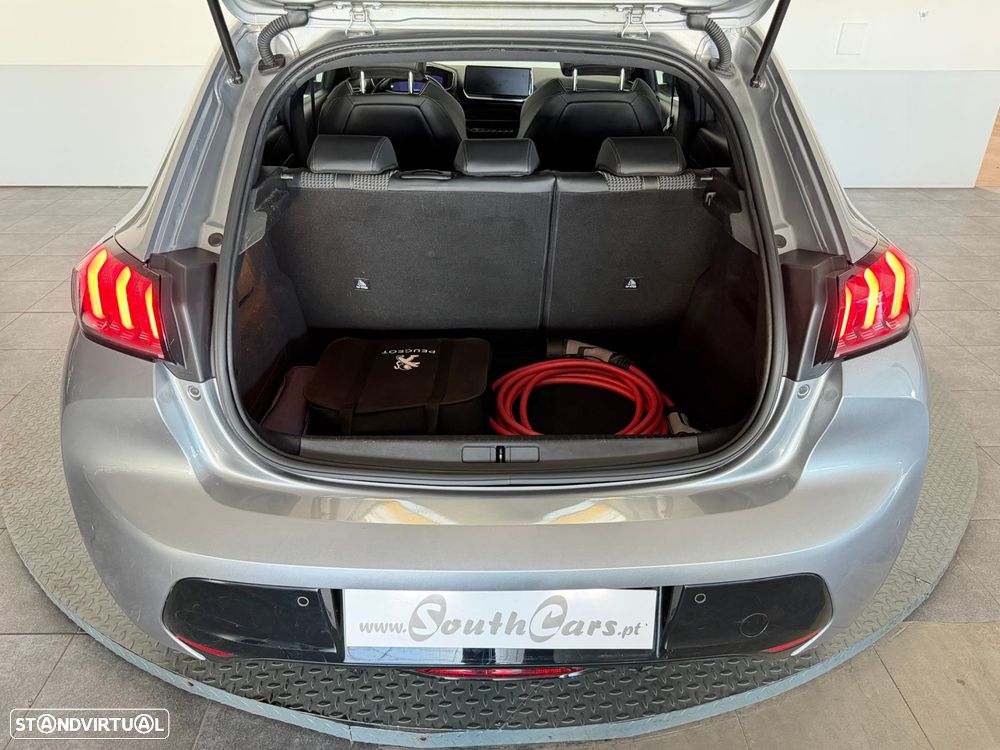 Peugeot e-208 50 kWh GT Line - 6