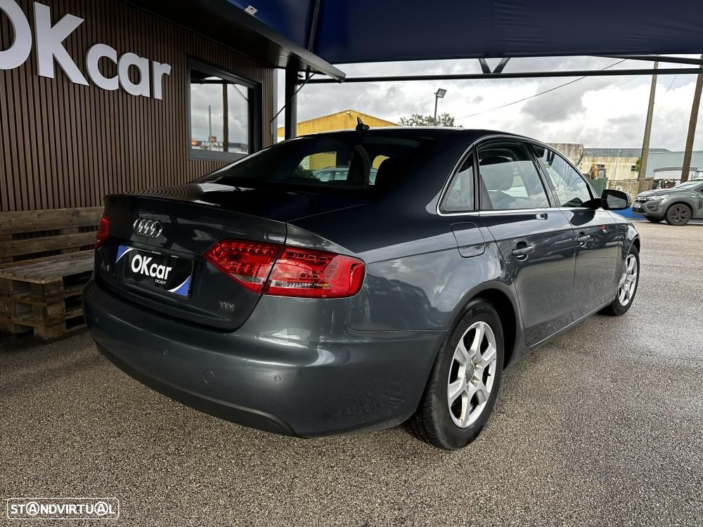 Audi A4 2.0 TDI Business Line Advance - 11