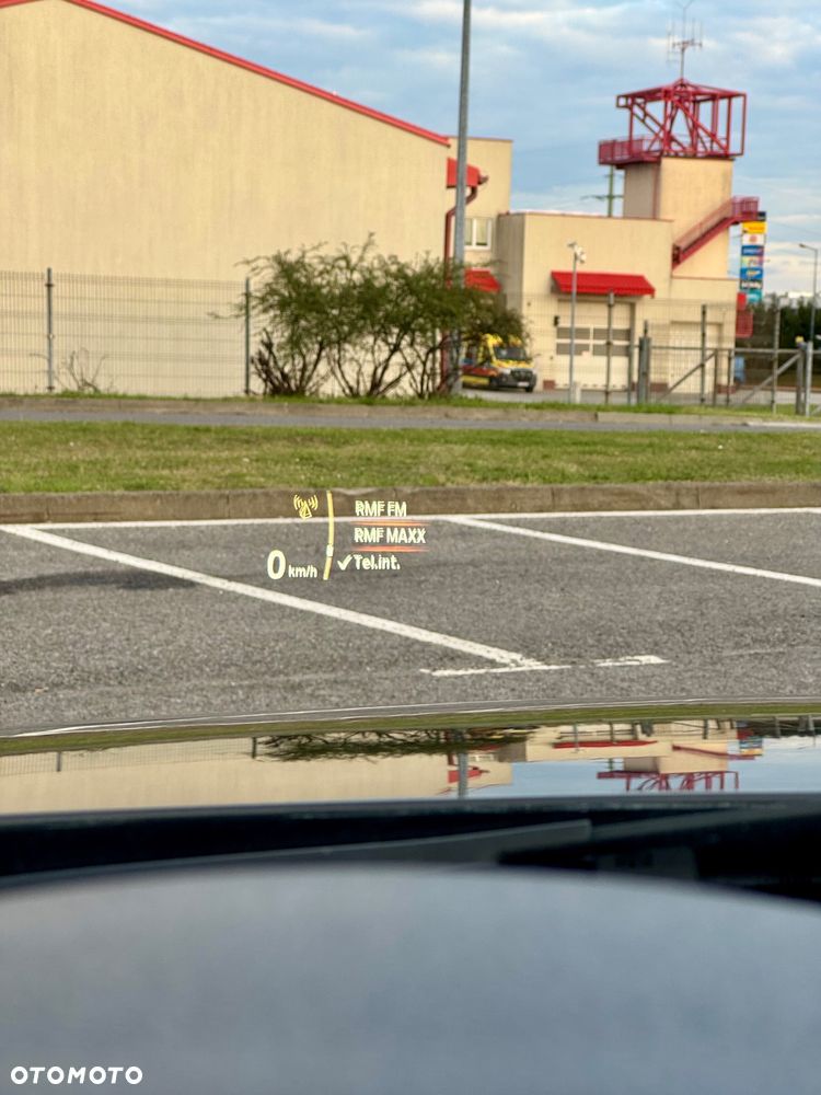 BMW Seria 3 320d - 24