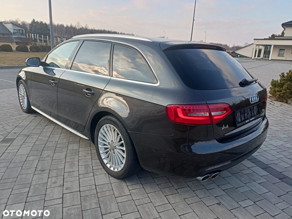 Audi A4 Avant 2.0 TDI - 11
