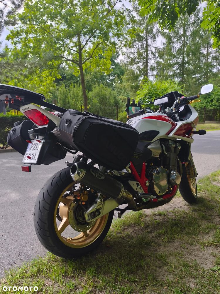 Honda CB - 10