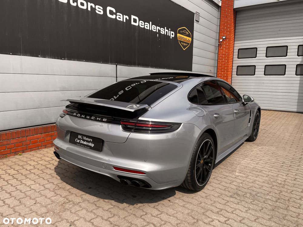 Porsche Panamera 4 - 13