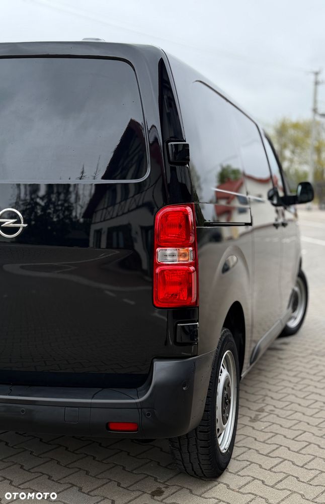 Opel Vivaro - 21
