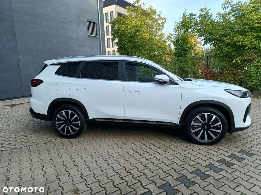 Chery Tiggo 8 1.5 T-GDI Super Hybrid Prestige DCT - 7