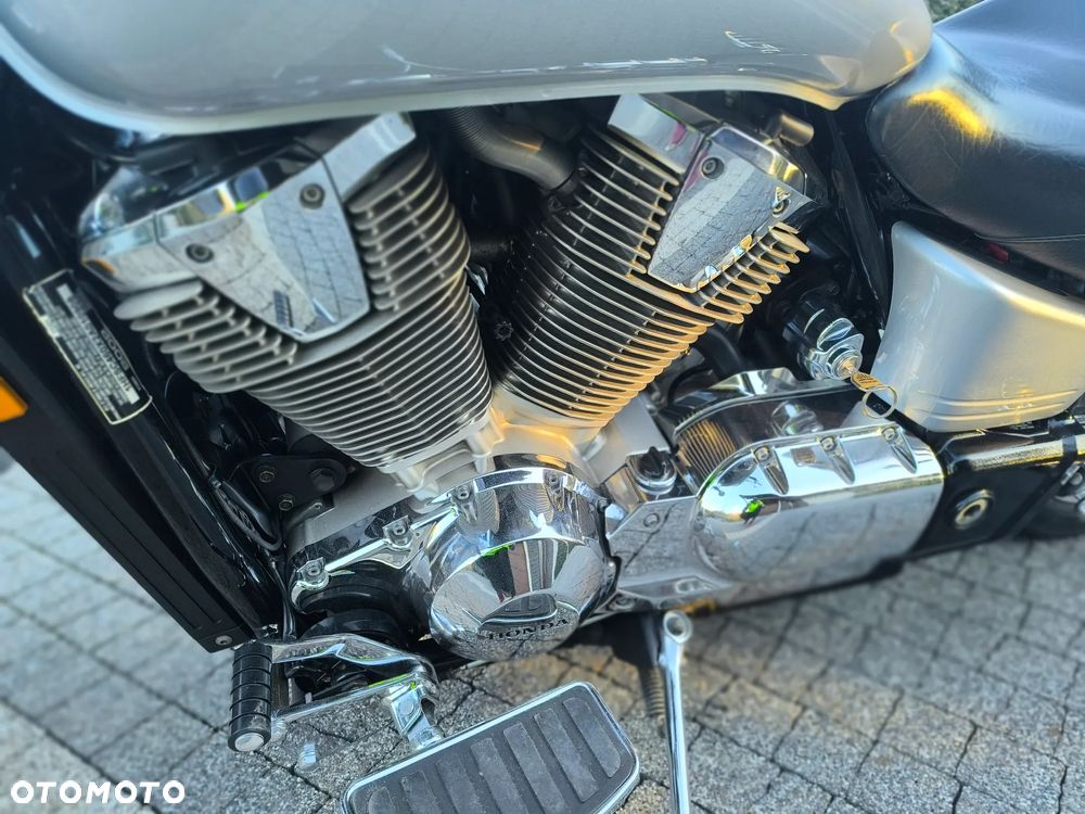 Honda VTX - 11