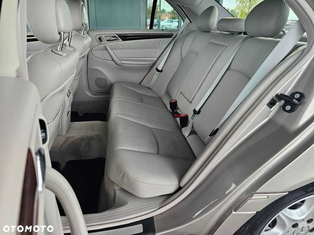 Mercedes-Benz Klasa C 2003