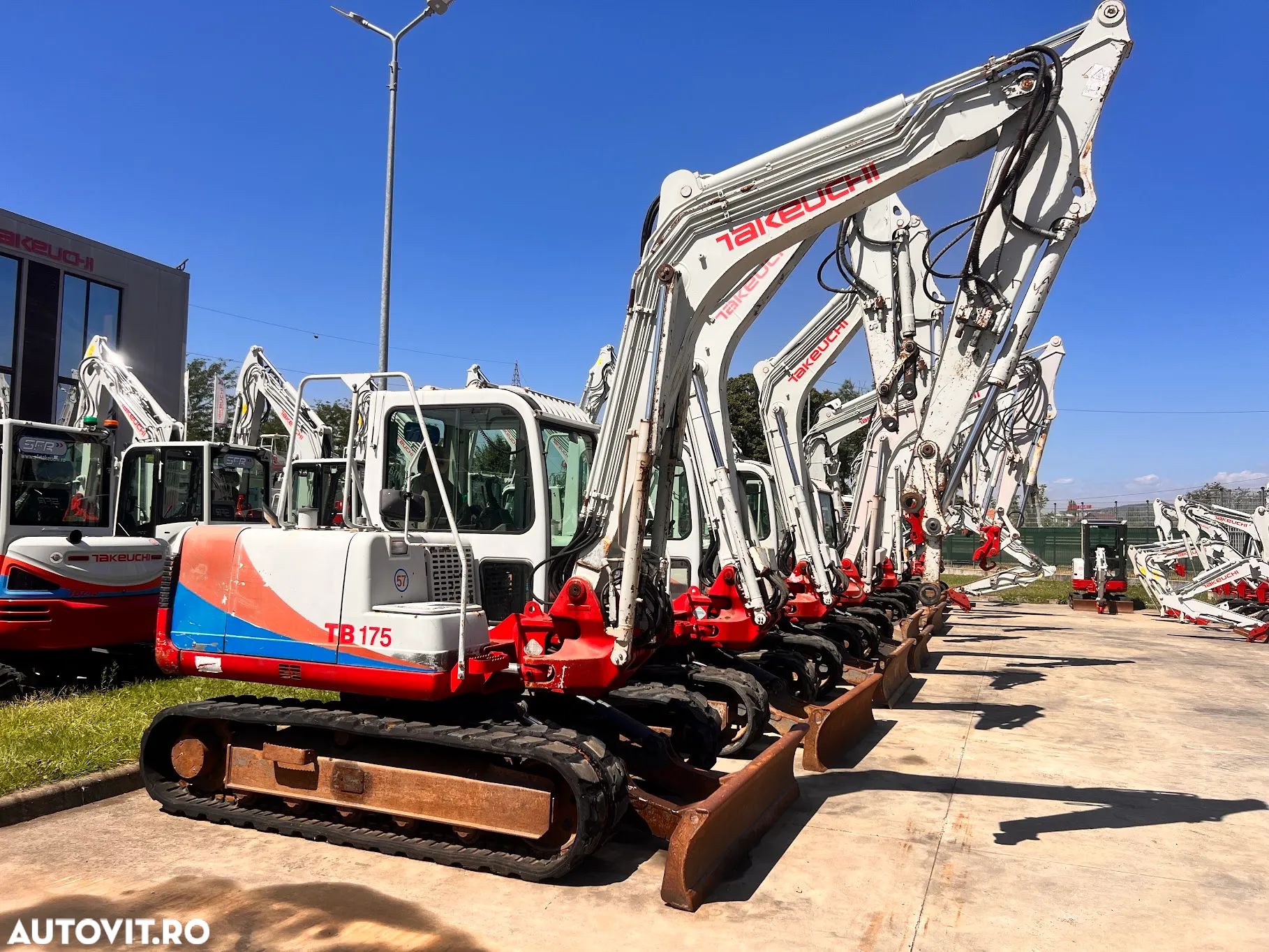 Takeuchi TB 175 - 1