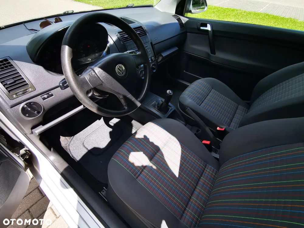 Volkswagen Polo 1.2 Tour - 14