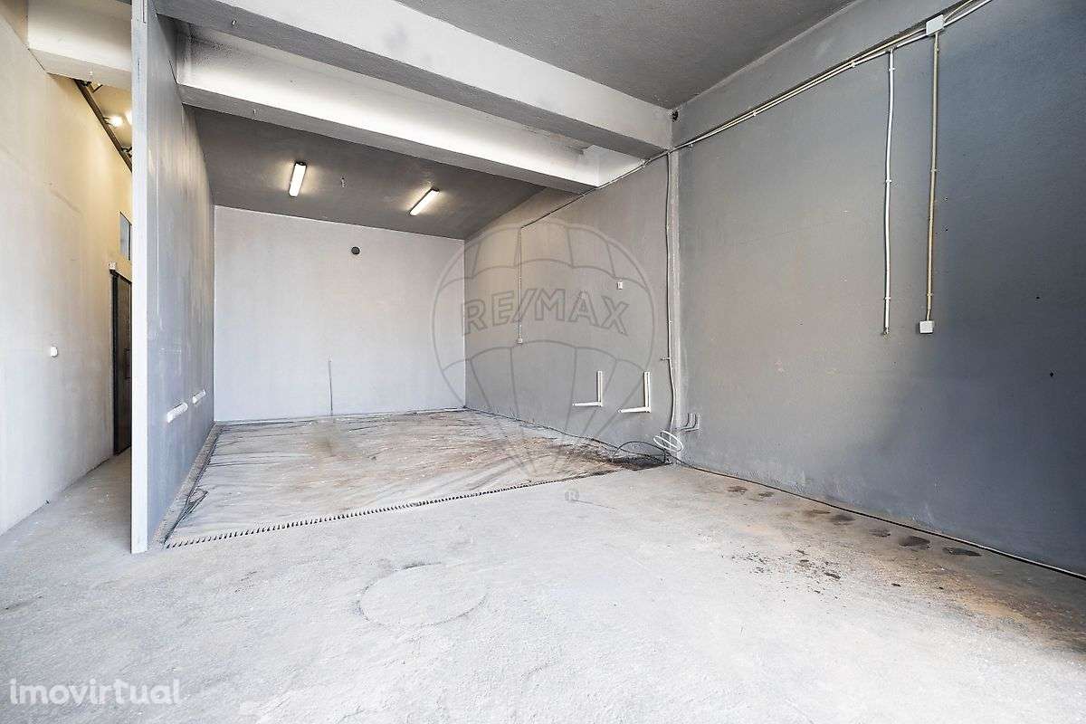 Armazém  para arrendamento - Grande imagem: 2/6