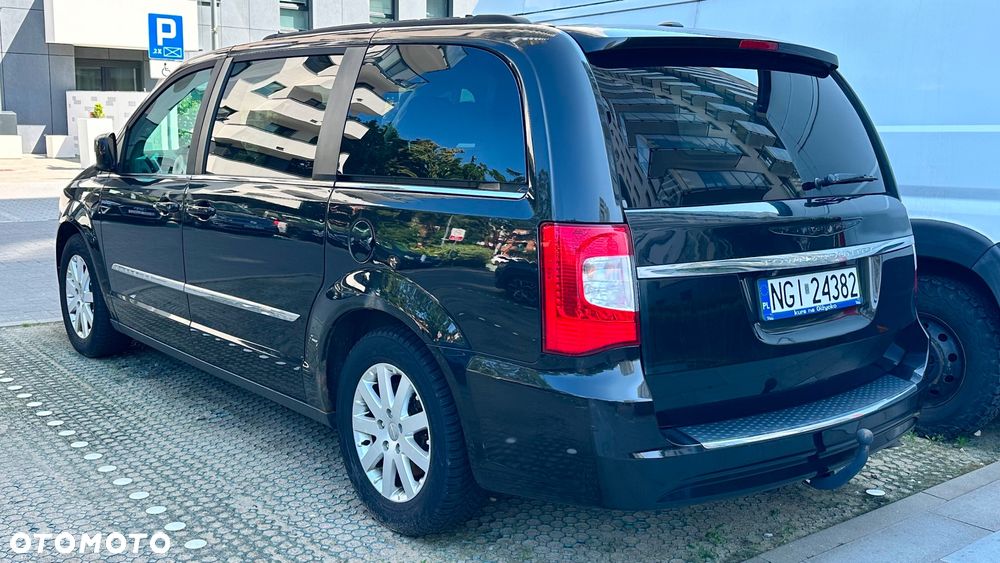 Chrysler Town & Country 3.6 Touring - 33