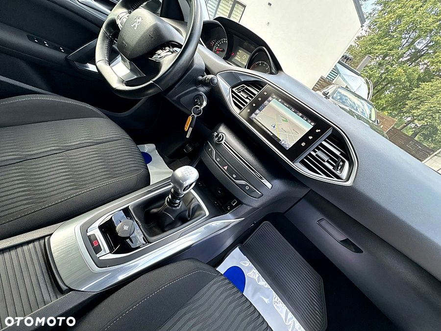 Peugeot 308 130 e-THP Stop & Start Active - 33