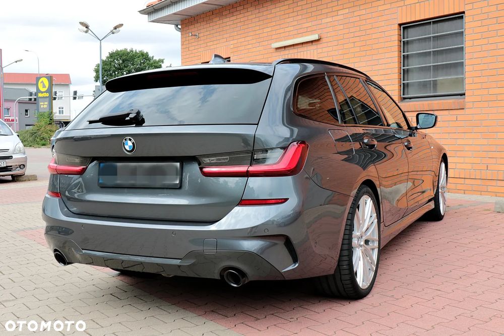 BMW Seria 3 320d Edition M Sport Shadow - 10
