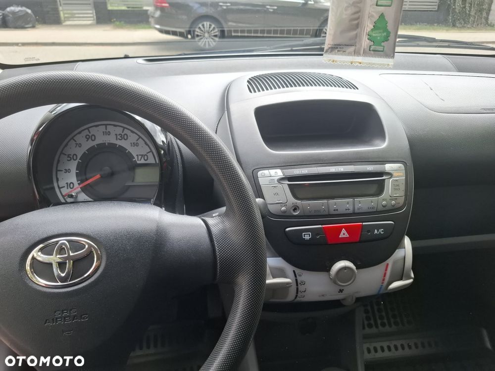 Toyota Aygo 1.0 VVT-i Luna EU5 - 21