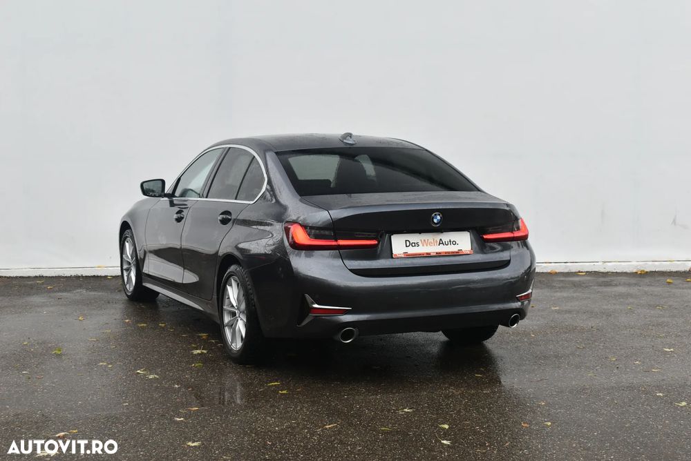 BMW Seria 3 320d xDrive AT Luxury Line - 3