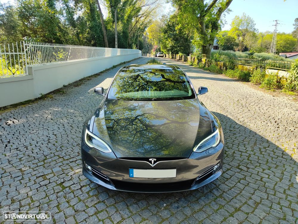 Tesla Model S Long Range AWD - 26