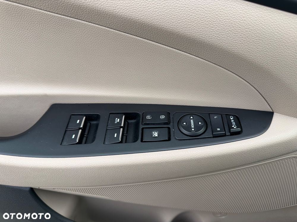 Hyundai Tucson 2.0 CRDI BlueDrive GO Plus 2WD - 20