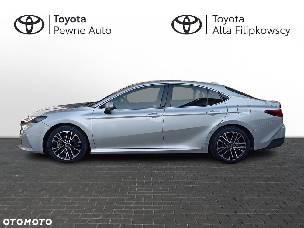 Toyota Camry 2025