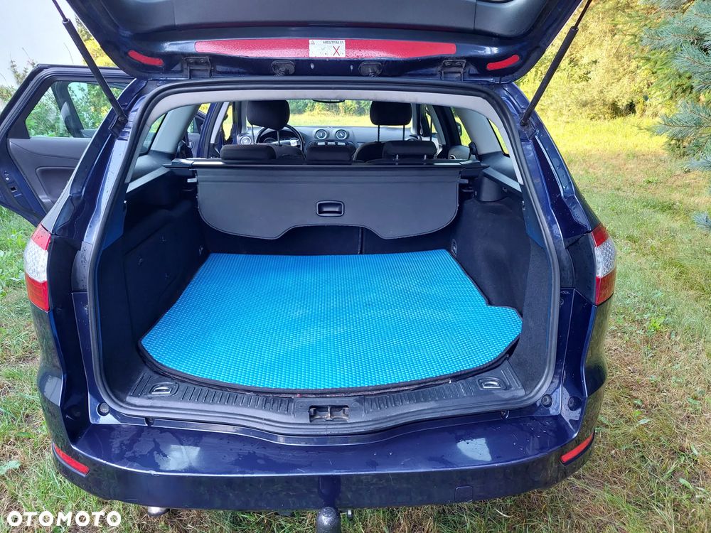 Ford Mondeo - 9