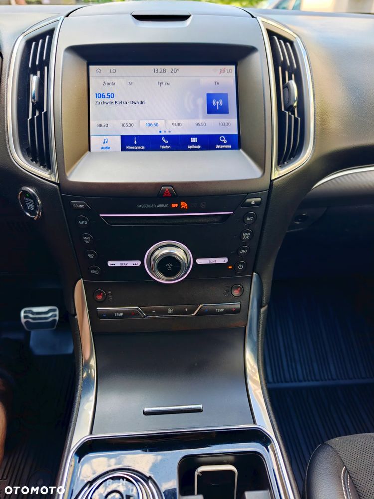 Ford Edge - 12