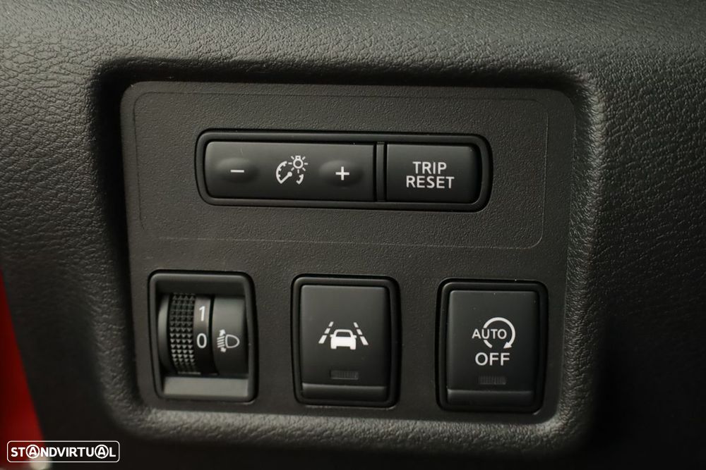 Nissan Micra 1.0 IG-T Tekna CVT - 18