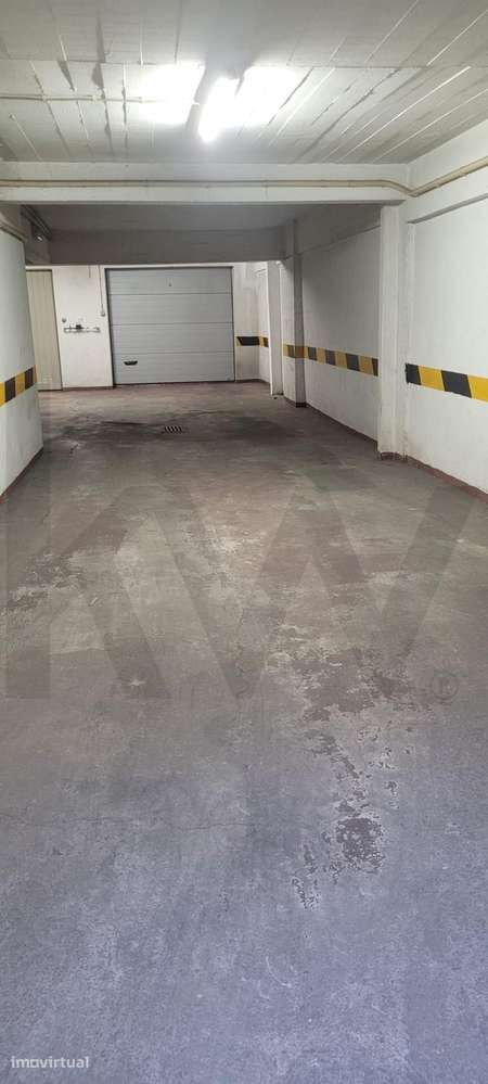 Box arrenda -se perto do shopping de Massamá - Grande imagem: 5/7