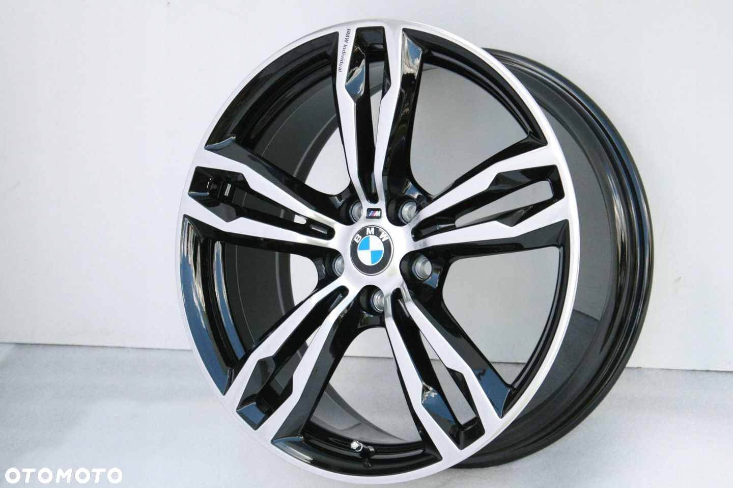19 ORYGINAŁ BMW INDIVIDUAL M-PAKIET 1 X1 X2 X3 X4 - 5