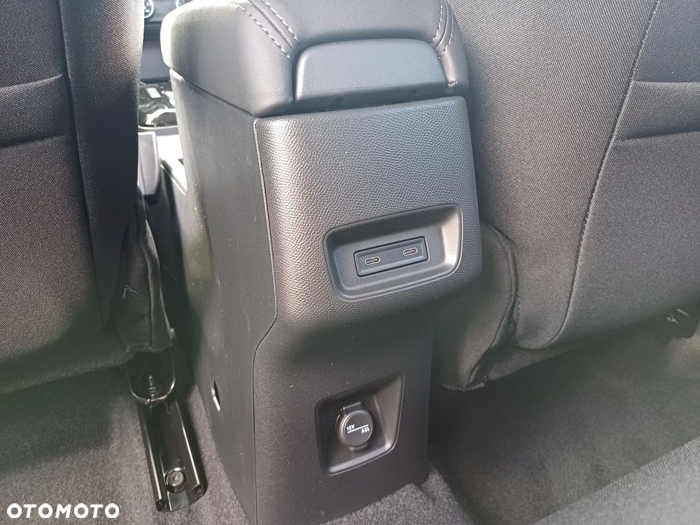 Citroën C3 1.2 PureTech Max EAT6 - 21