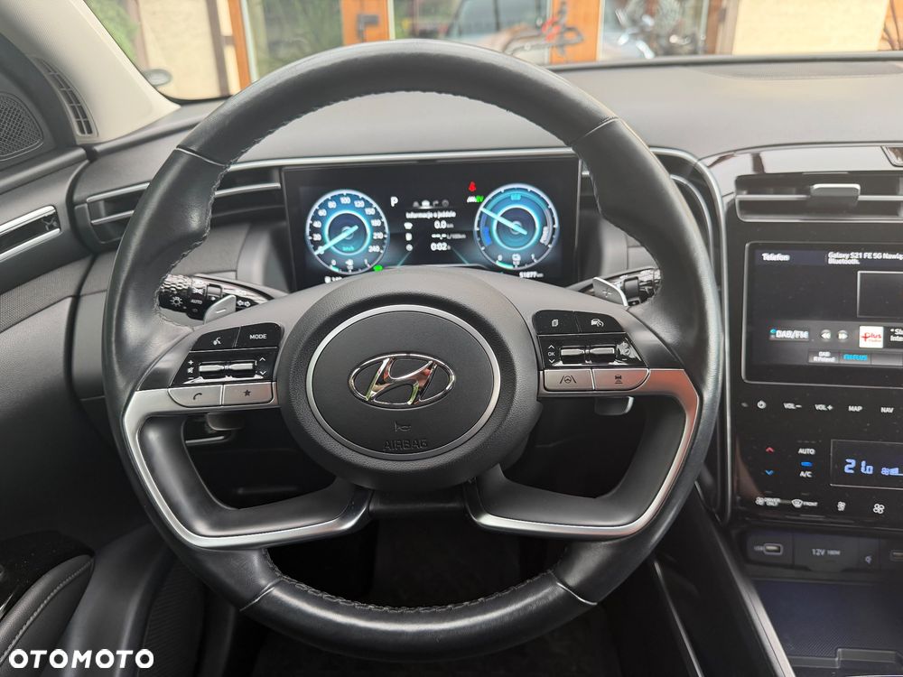 Hyundai Tucson 1.6 T-GDi HEV Executive 4WD - 11