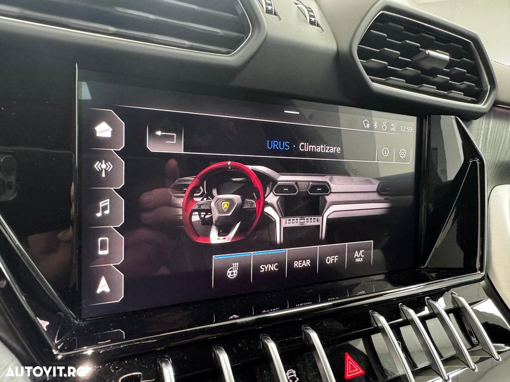 Lamborghini URUS Standard - 21