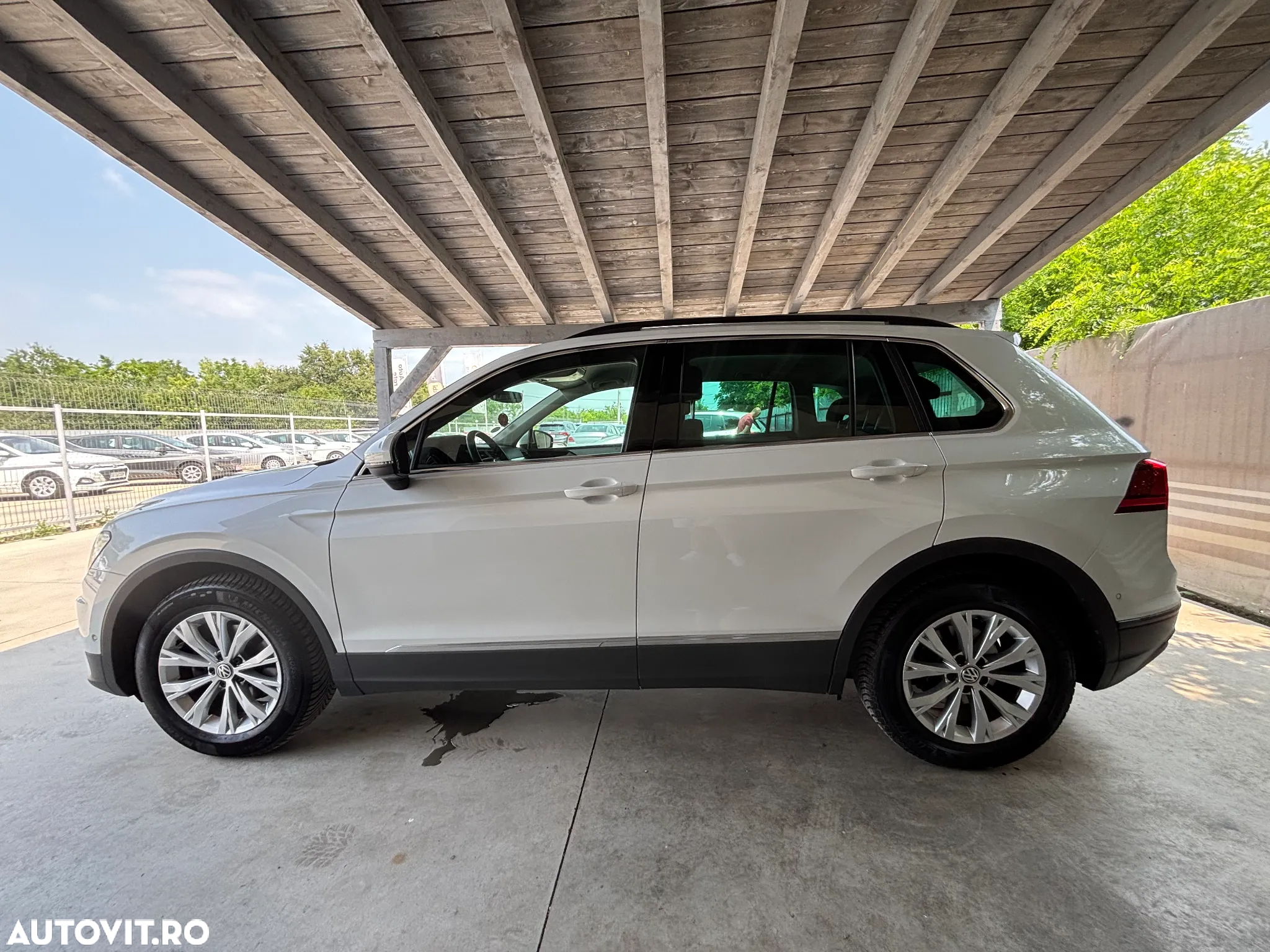 Volkswagen Tiguan 1.5 TSI ACT DSG Comfortline - 6