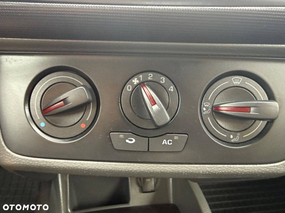 Seat Ibiza 1.4 16V Passion - 15