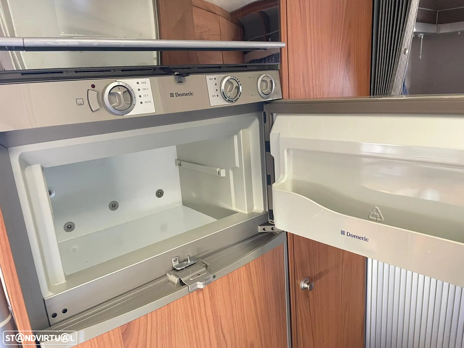 Burstner mega-van IT 675 - Autocaravana c/Cama Basculante - 30
