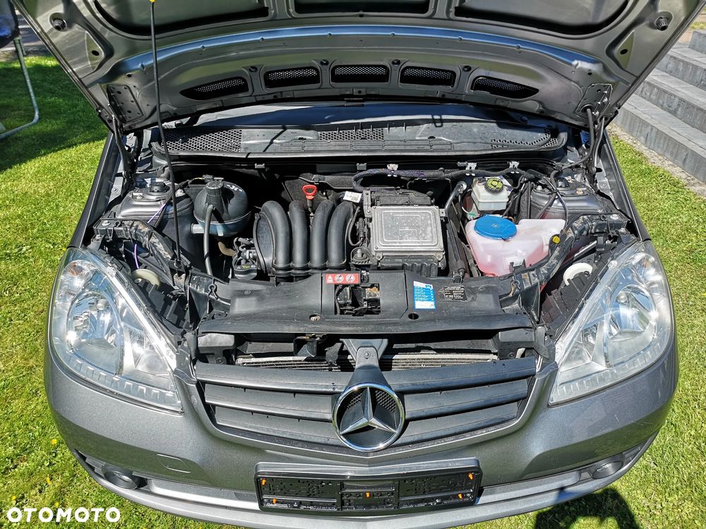 Mercedes-Benz Klasa A 160 Autotronic Elegance - 23