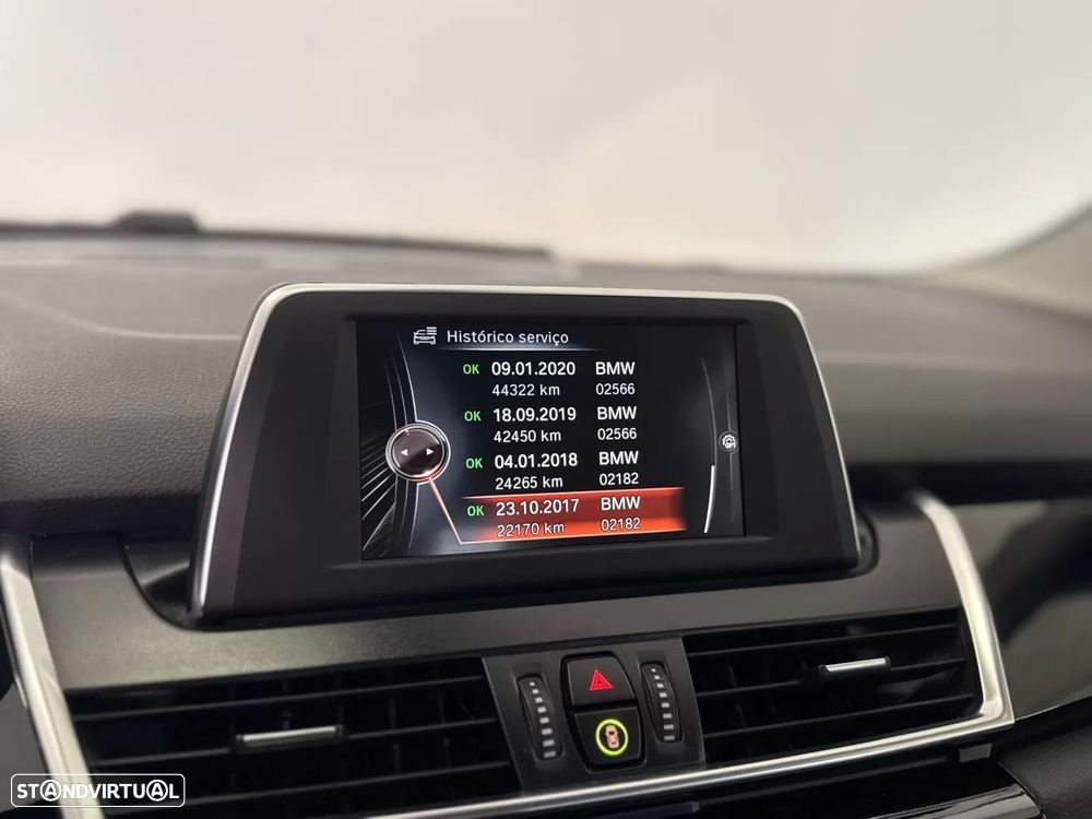 BMW 216 Gran Tourer d Line Sport - 36