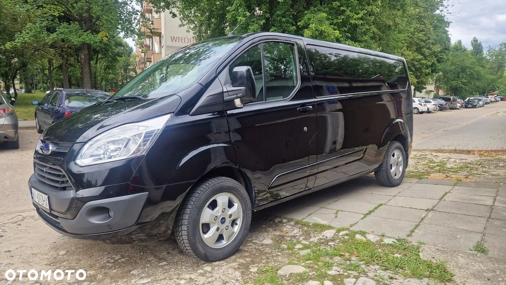 Ford TRANSIT CUSTOM - 3