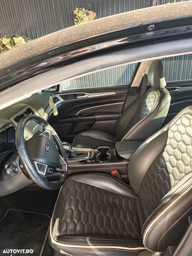 Ford Mondeo - 8
