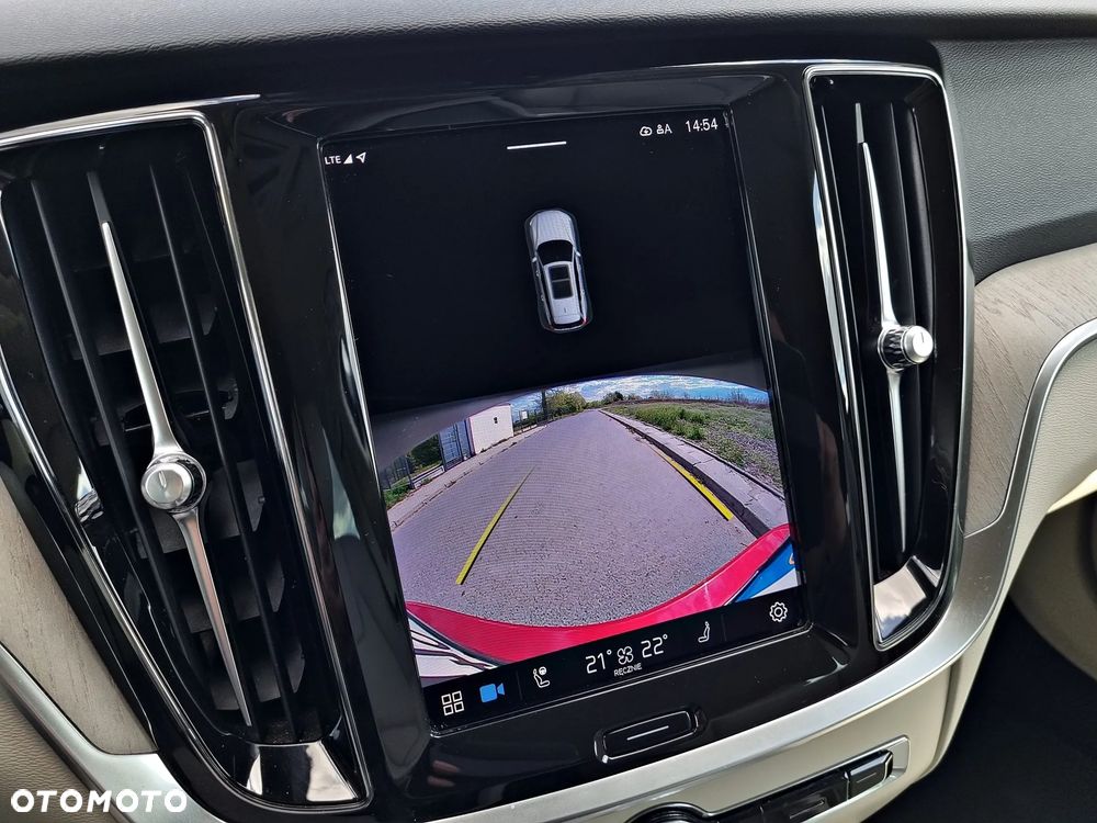 Volvo V60 B4 D Geartronic Momentum Pro - 25