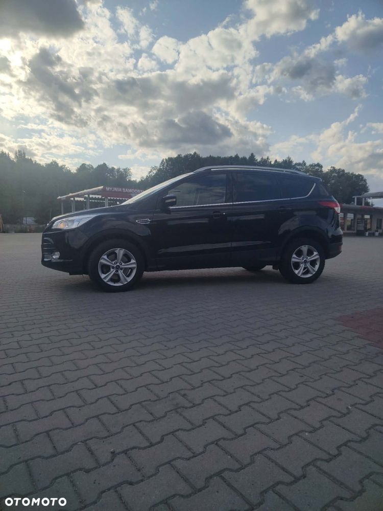 Ford Kuga 2.0 TDCi 4WD Titanium - 4