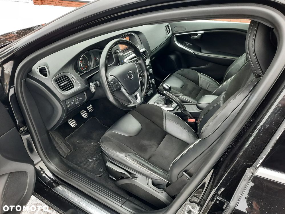 Volvo V40 D2 RDesign - 21
