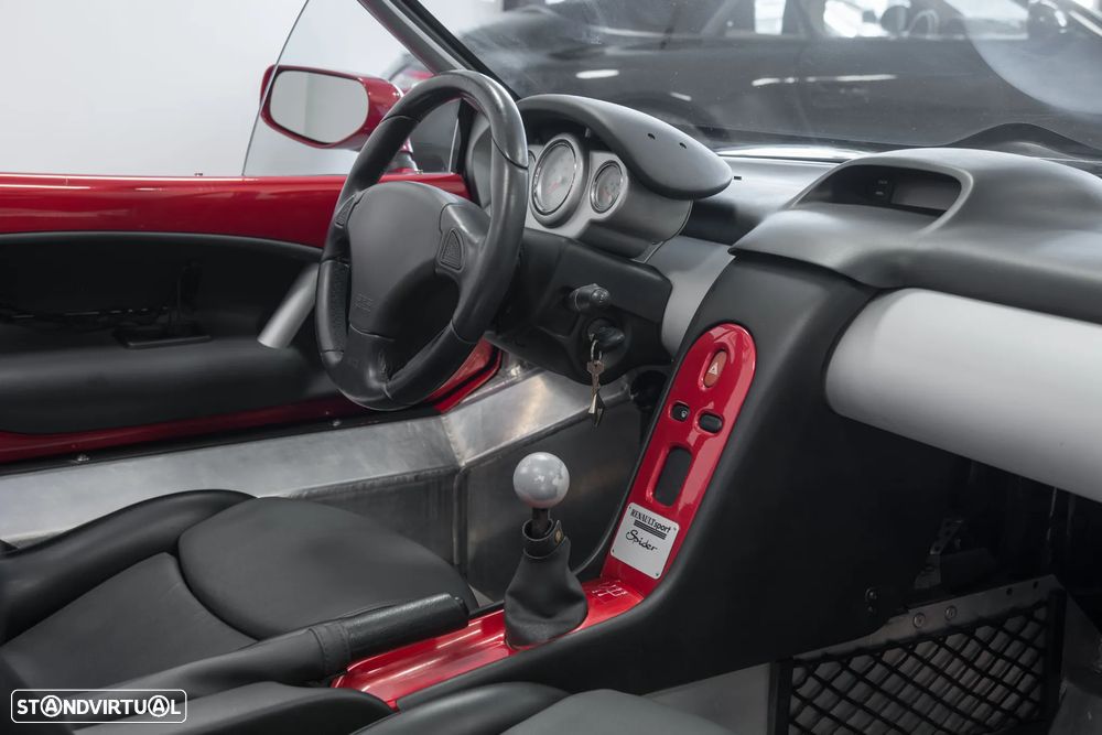 Renault Spider com Pára-Brisas 2.0 - 15
