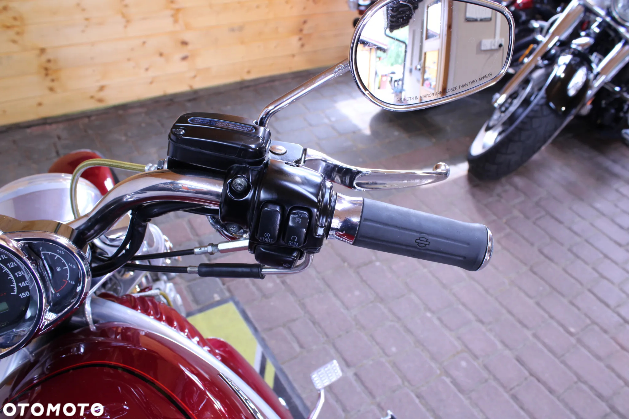 Harley-Davidson V-Rod Street Rod - 13