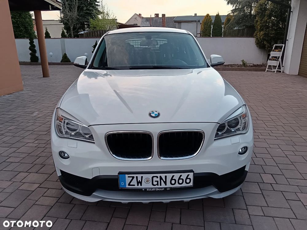 BMW X1 sDrive18i - 2